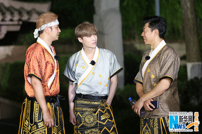 《極限挑戰3》男人幫探尋中華文明 孫紅雷作畫黃磊秀書法