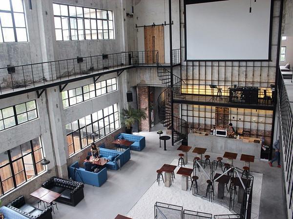 薦店|這個舊廠房改造的咖啡館把極限挑戰男人幫都引來了!內有福利!-美