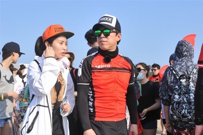 極限男人幫墾丁之旅 黃渤投球百發(fā)百中引爆歡樂(lè)